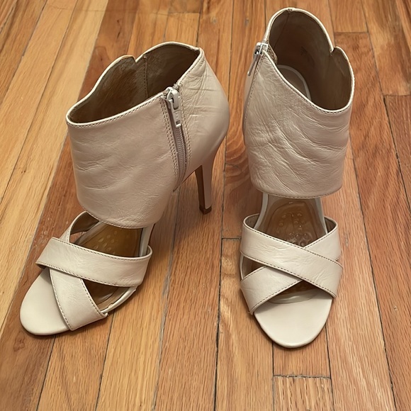 Aldo heels - Picture 3 of 5